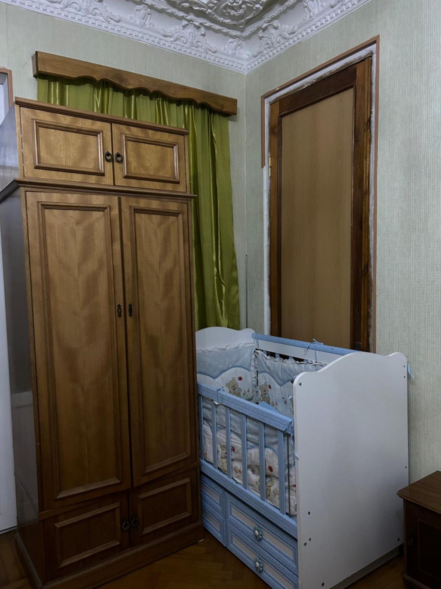 Отель Friends House Кутаиси Экстерьер фото